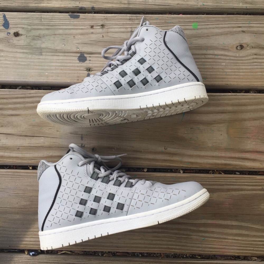 *final price*Air Jordan Illusion Sneaker